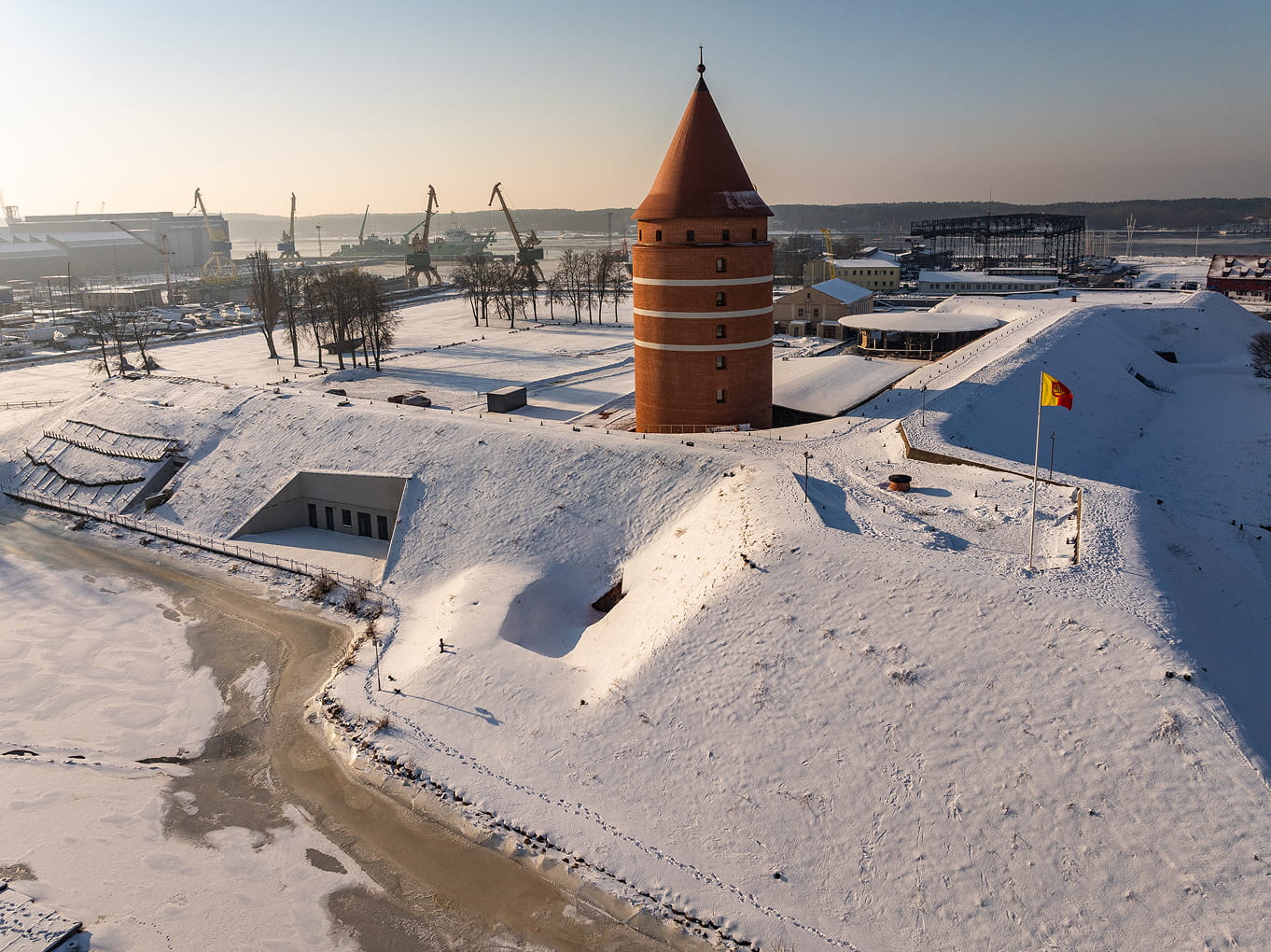 Castle Site – Cradle and Bastion of the City
