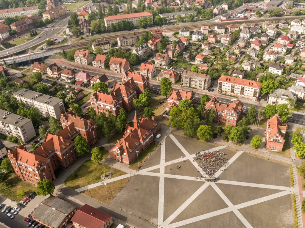 H. Manto gatvės namų stogai iš viršaus