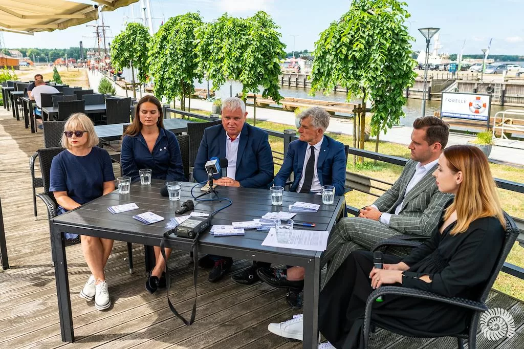 JŪROS ŠVENTĖ SUGRĮŽTA: SPECIALI MONETA, BURLAIVIAI, ATGIMSTANČIOS ERDVĖS