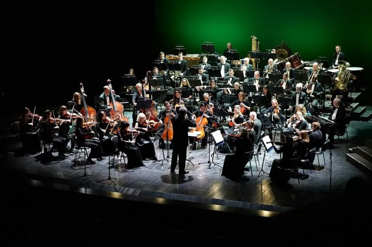 Muzikinio teatro koncertas „Lietuviais esame mes gimę”: krašto istoriją liudijo muzika 