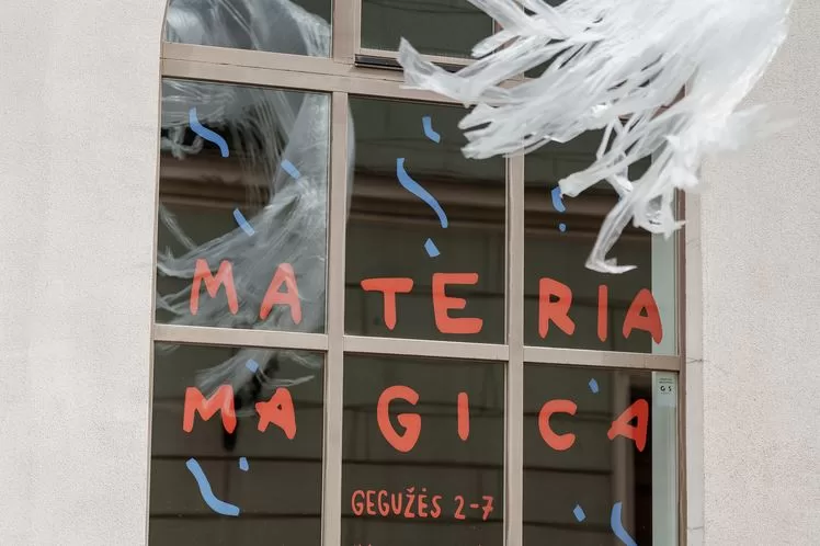 Ir vėl sveikinasi „Materia Magica“!