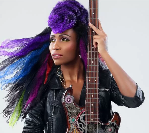 Moteriškąja Lenny Kravitz vadinama žymioji bosistė Nik West sudrebins Klaipėdos pilies džiazo festivalio sceną